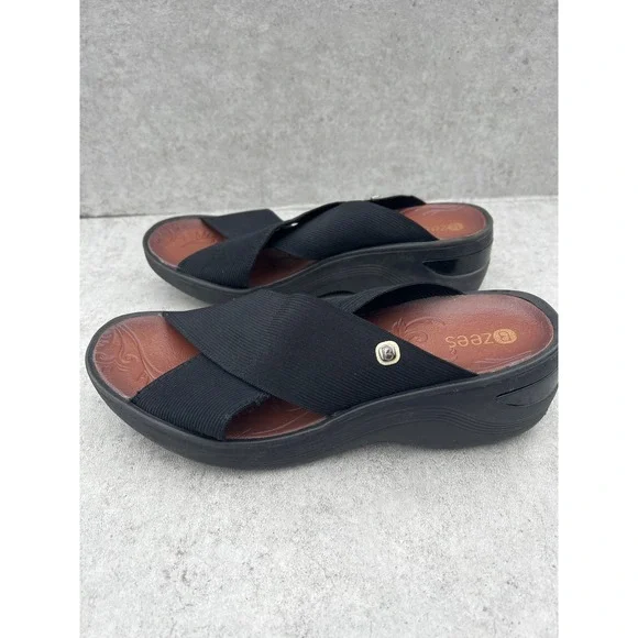 BZEES Desire Slide Sandals Black Elastic Crisscross Comfort Wedge Size 9.5M - Picture 6 of 8